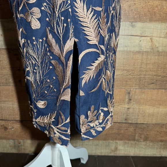 JS COLLECTIONS Maya Short Flutter Sleeve Embroidered Sheath Dress size 6 - Picture 9 of 13